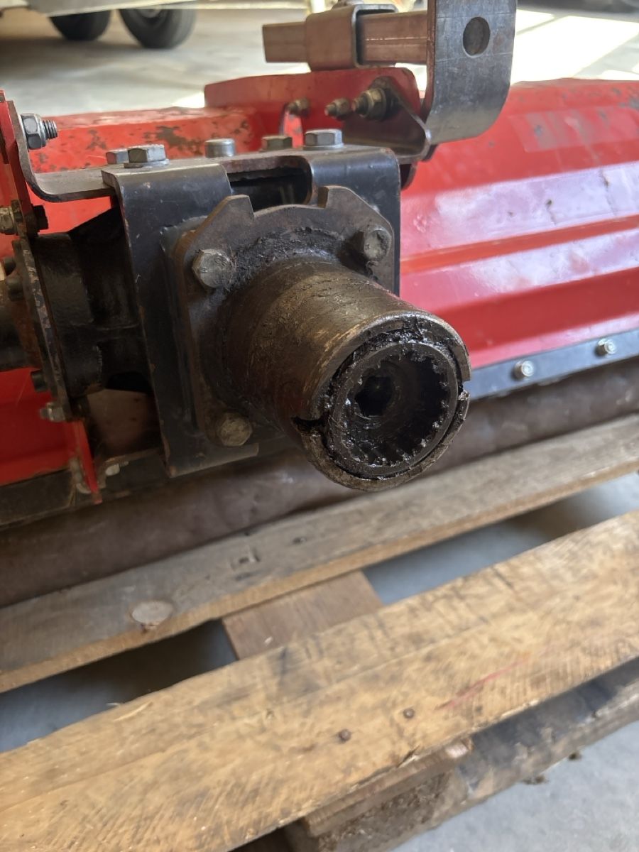 Aebi Tutte le macchine: Mulcher zu Aebi CC oder HC – Usato da Horboden venduto da nic_7yyp 3