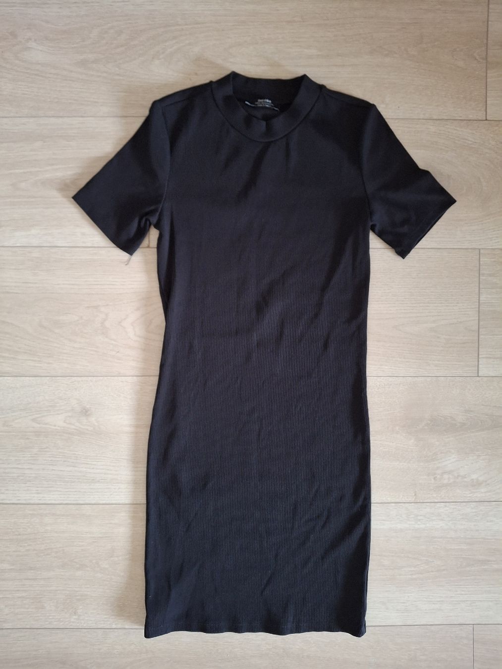 Bershka Vestiti: Robe noire Bershka – Usato da Ecublens FR venduto da kla_th5j 1