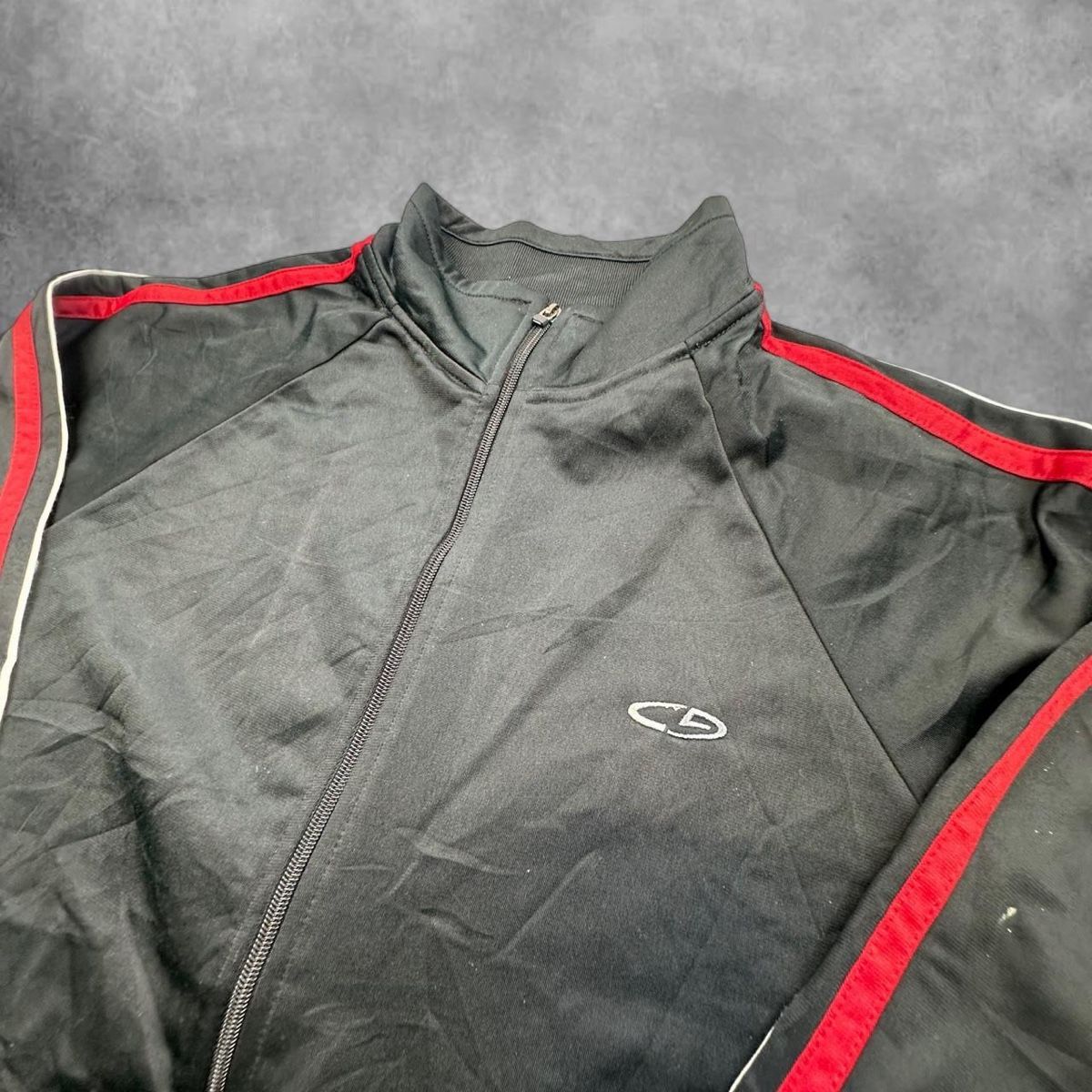 Champion Vestes: Champion black jacket – D'occasion à Erlinsbach SO par TogaResell 1