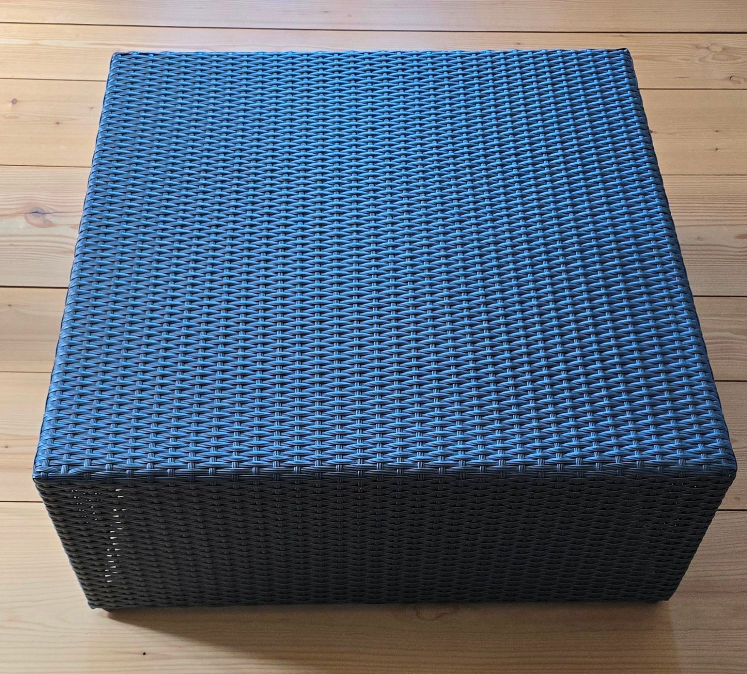 Sgabelli: Bequemer Hocker inkl. Kissen – Usato da Bubikon venduto da Mfrodo 2