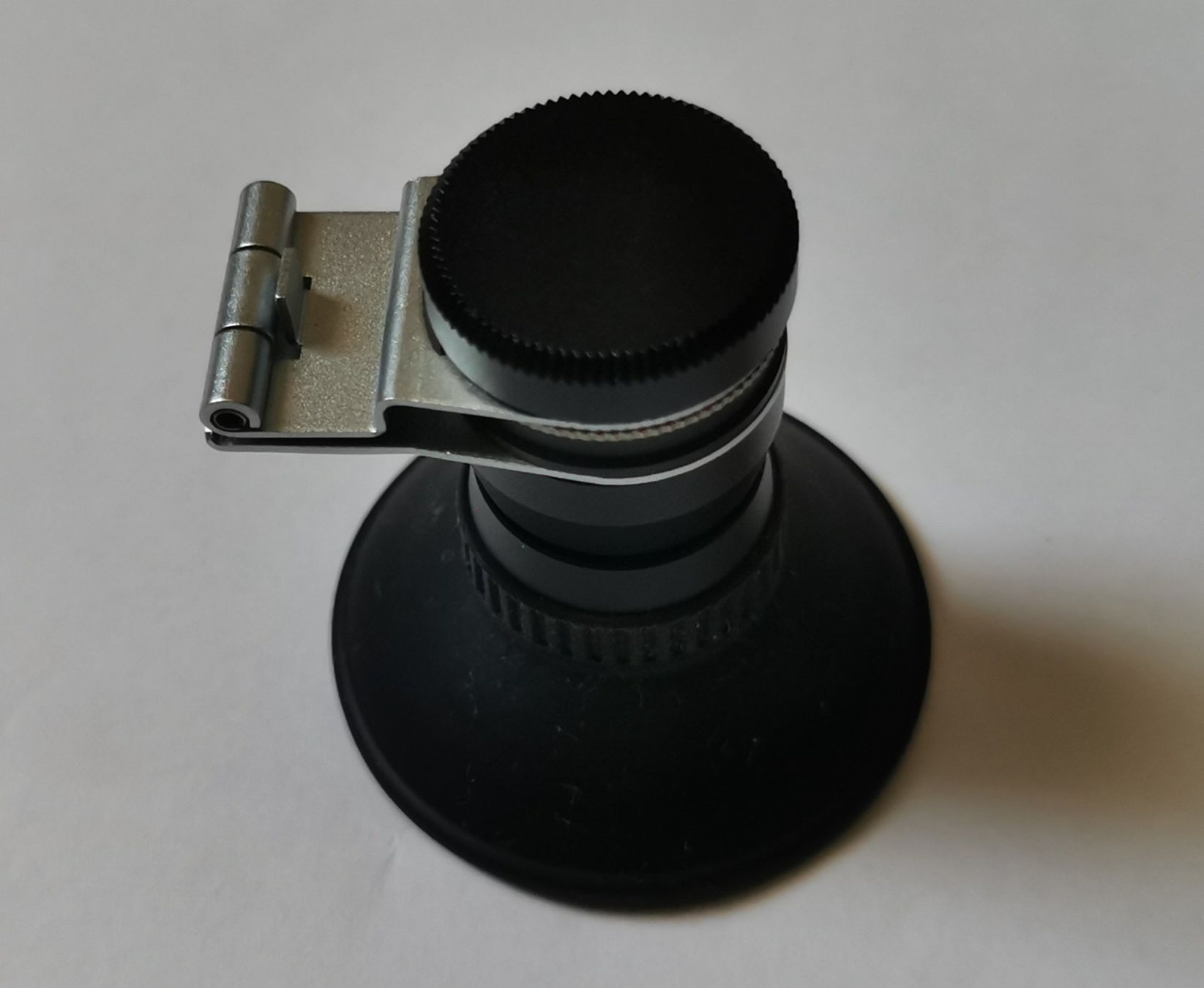 Nikon Objectifs: Nikon DG-2 Einstelllupe inkl. Adapter – D'occasion à Birsfelden par dsc_f8gx 3