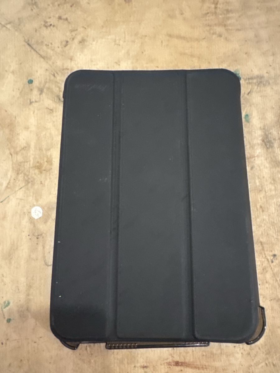 Apple Coques & Sacs: Hülle Ipad mini 6 – D'occasion à Bern par cumi314