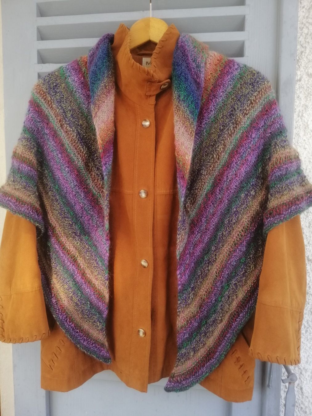 Foulard & Sciarpe: Schultertuch handgestrickt "Butterfly"   NEU – Nuovo (secondo la descrizione) da Langenthal venduto da Handstrick 2