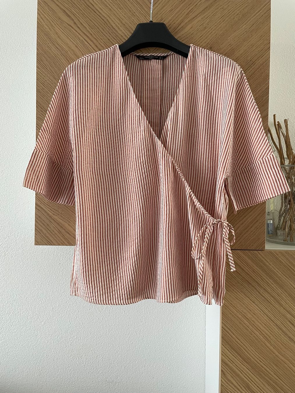 Zara Camicette: Neu Zara Bluse+Top Gr.L – Nuovo (secondo la descrizione) da Felben-Wellhausen venduto da begean 1
