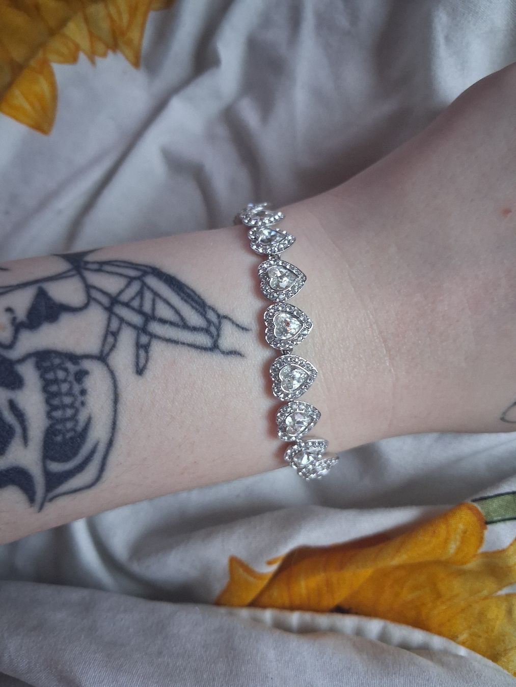Swarovski Armbänder & -reifen: Herz Armband von ariana grande – Neu (gemäss Beschreibung) aus Sevelen von rot_7p8z