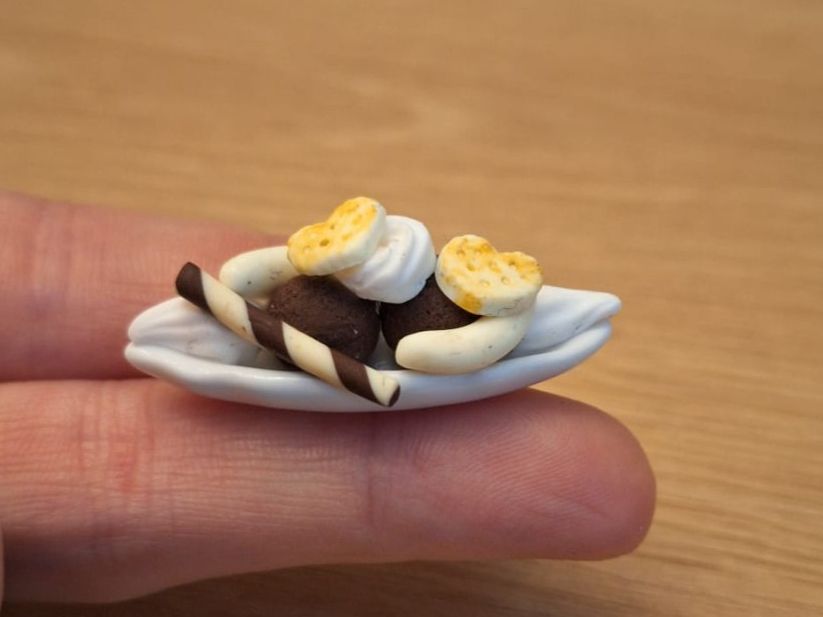 Puppenhäuser & -möbel: Handmade Bananensplit Eis Coupe – Neu (gemäss Beschreibung) aus Zürich von HandmadeTinyFood 5