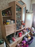 Grand buffet vintage avec vitrine et rangement