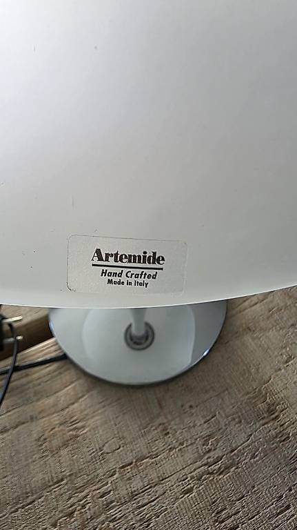 Lampade: Artemide Designer-Tischleuchte – Usato da Rüti ZH venduto da Bonsai1990 2