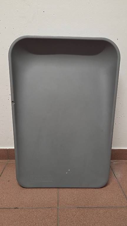 Wickeltisch & Zubehör: Table à langer Leander – Gebraucht aus Geneve von Granduca