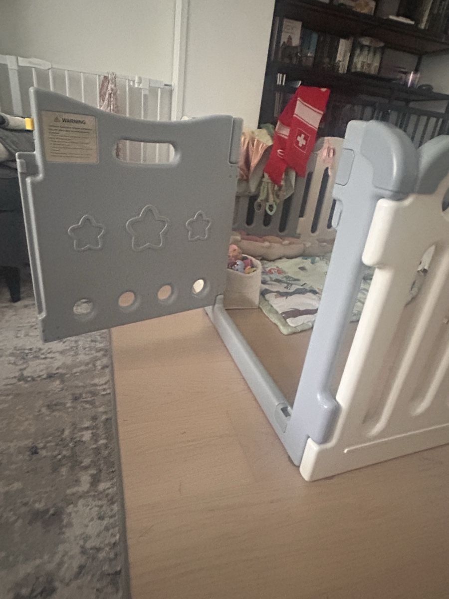 Box & Barriere di sicurezza: Baby Care Playpen – Usato da Horgen venduto da sam-meth 1
