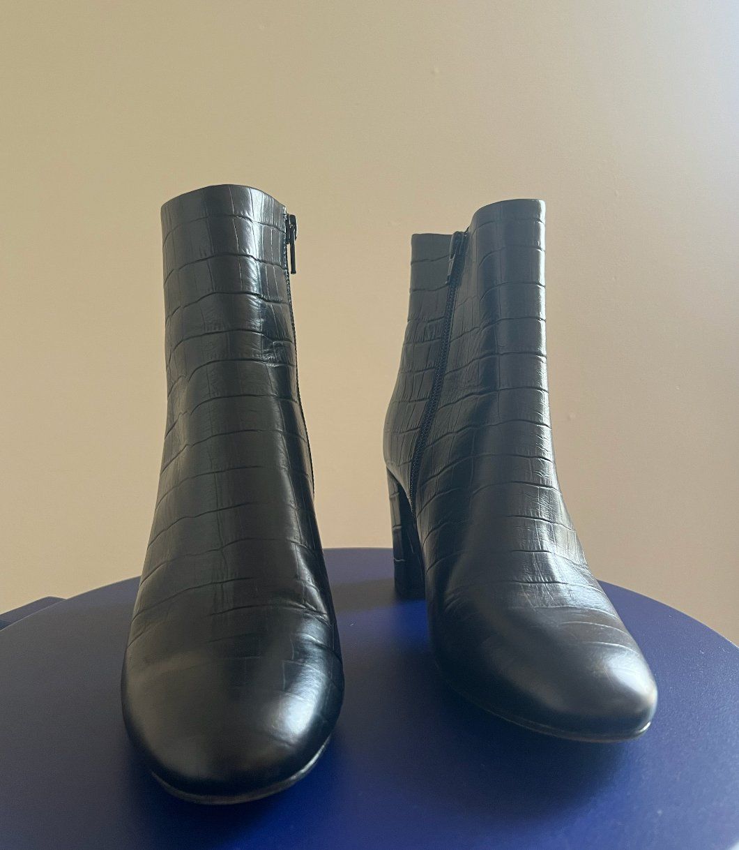 Sezane Scarpe da donna: Bottines Sézane noires – Nuovo (secondo la descrizione) da Lausanne venduto da justine.m 1