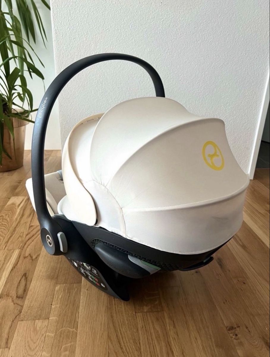 Cybex Seggiolini per auto: Cybex Cloud GI-Size Babyschale – Usato da Bottighofen venduto da Eugenia19 1