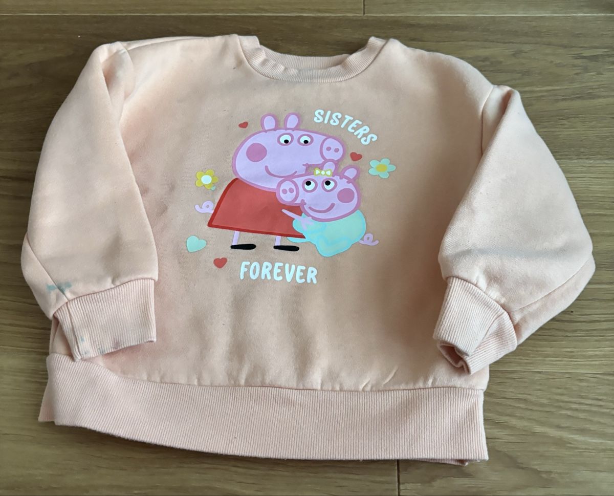 Maglioni & Felpe: Kinder Pullover Peppa Pig rosa Grösse 110 Flecken – Usato da Jegenstorf venduto da Annina0506