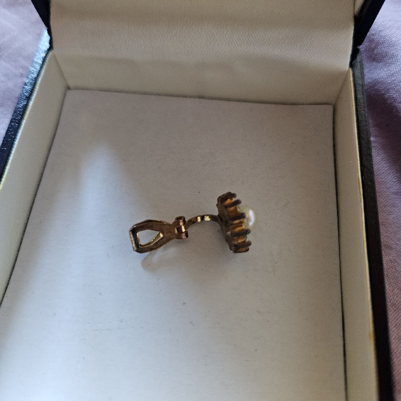 Autres bijoux: ensemble bijoux boucles d'oreilles et collier – D'occasion à St-gingolph par mel_6vrj 2