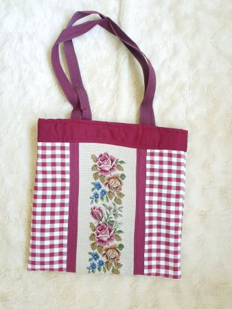 TASCHE STOFFTASCHE HANDMADE MIT STICKEREI ROSEN UNIKAT