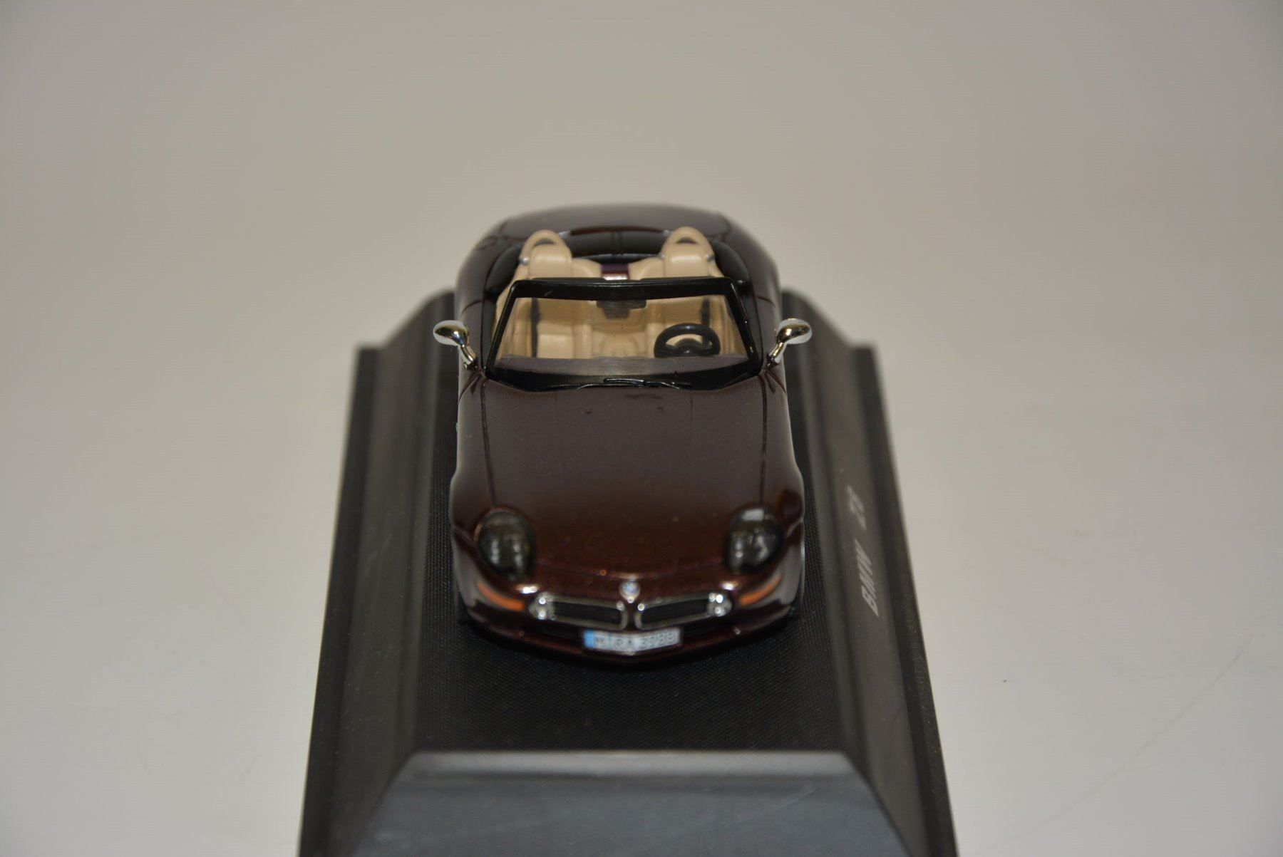 BMW Modellini d'auto: BMW Z8 , Criollo Red , Jadi , 1:43 – Nuovo e nell'imballaggio originale da Goldach venduto da Feivel9 3