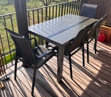 Gartentisch mit 4 Stühlen