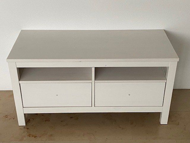Ikea Mobili TV: Fernsehmöbel massiv Holz – Usato da Pfaffhausen venduto da stepober 1