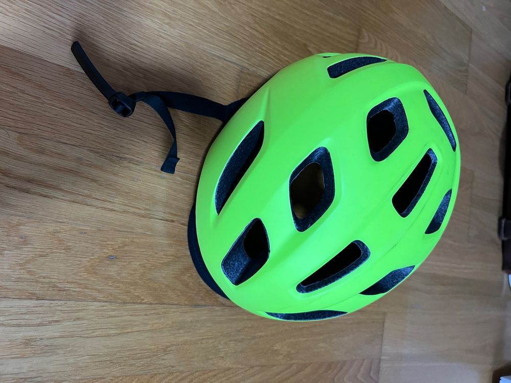 Cormick deals mips helmet