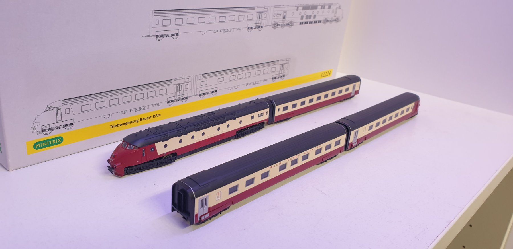 Trix Modelleisenbahnen: Trix Spur N SBB TEE RAm ESU Digital 12224 – Gebraucht aus Neuenhof von ludovicco 2