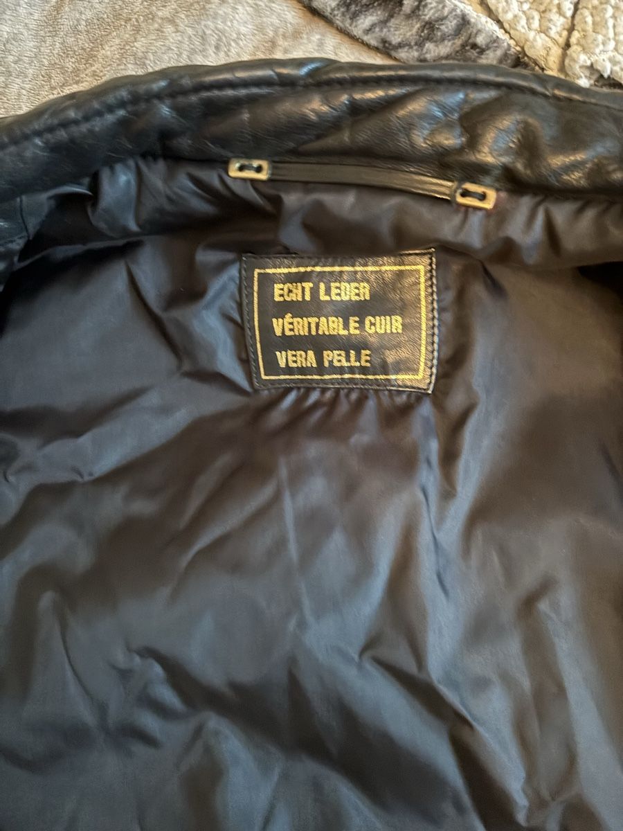 Giacche: Vintage Lederjacke aus echtem Leder! – Usato da Unterkulm venduto da lou_p8j5 1