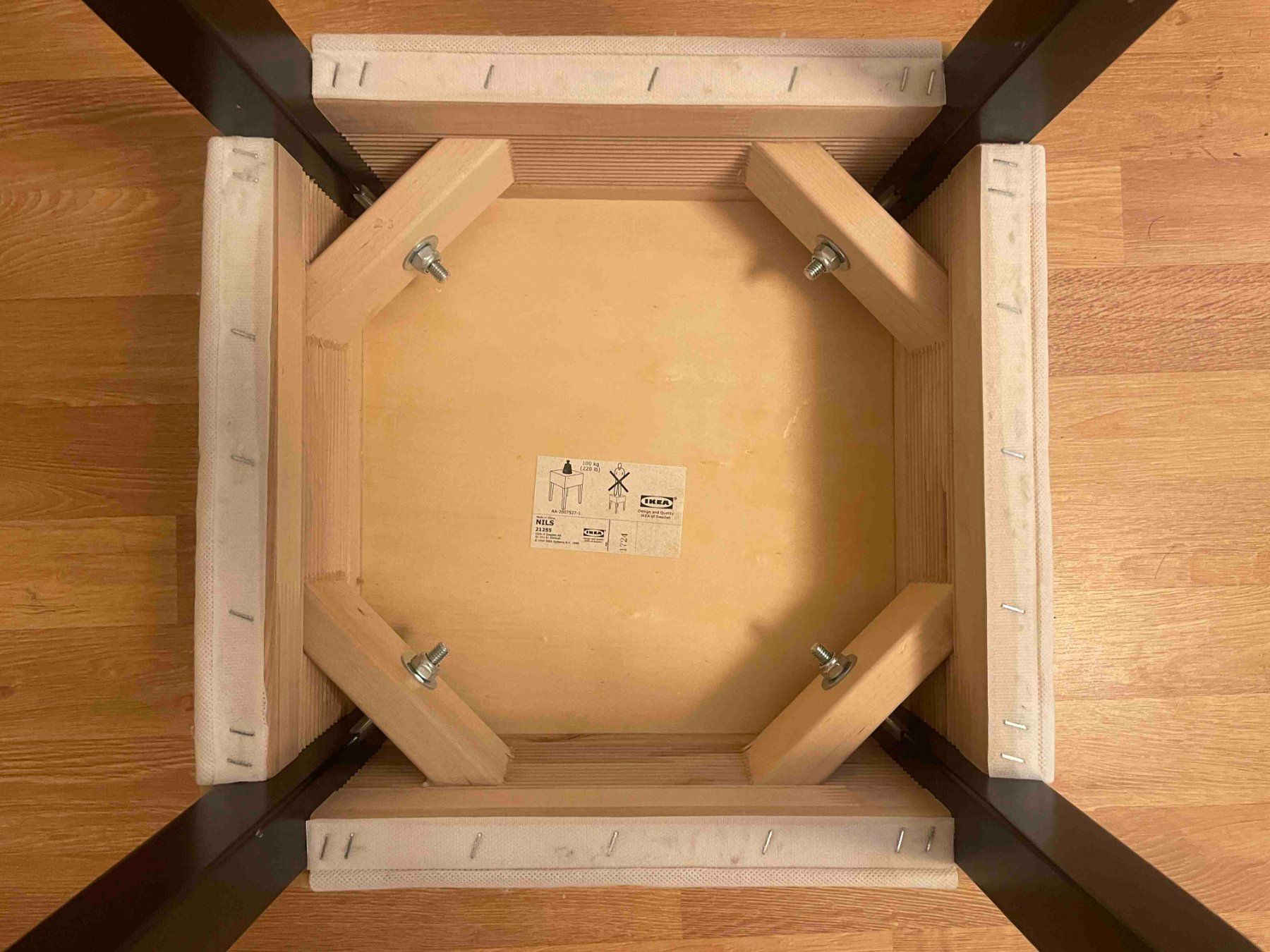 Ikea Sgabelli: IKEA NILS Hocker – Nuovo (secondo la descrizione) da Zug venduto da AccuSync 2
