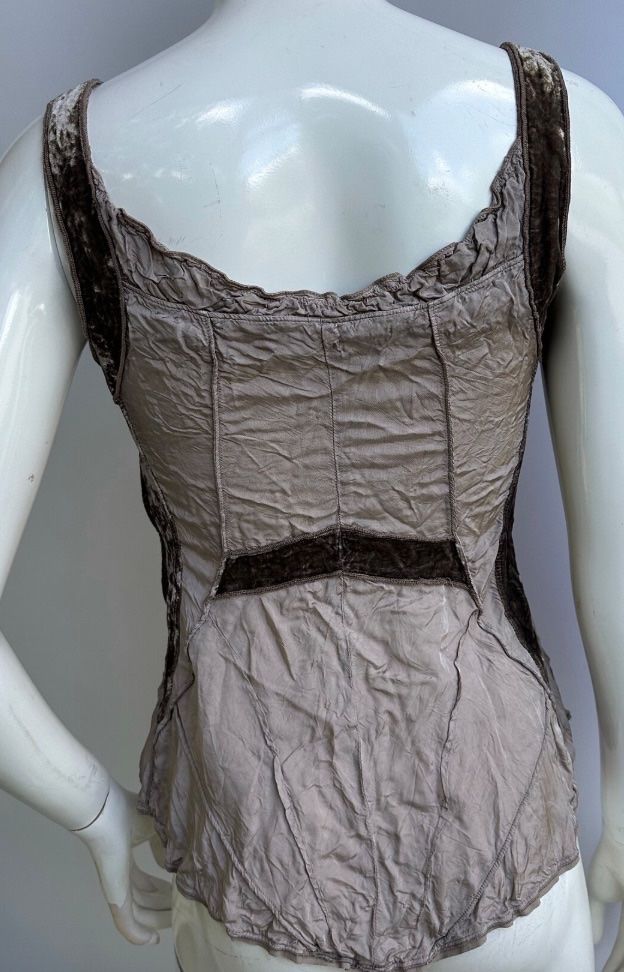 Top: Y2k Vintage Marithe Francois Girbaud Tank Top M – Usato da Bern venduto da Rigoler 2