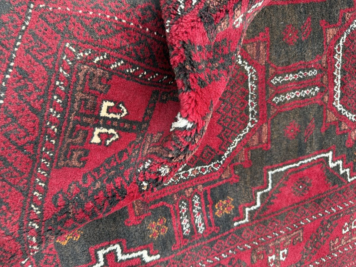 Tappeti: Schöner Orientteppich rot-schwarz 185x110cm – Usato da Sempach venduto da Star7 4