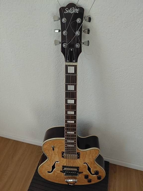 Musikinstrumente: SubZero Semi-Hollow  Wie Neu – Gebraucht aus Dietikon von Vent-Gary- 4