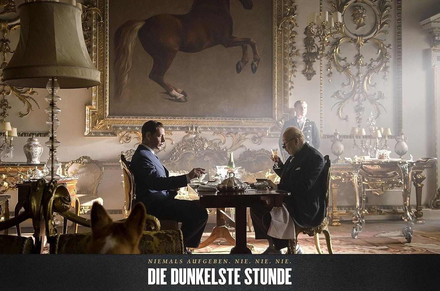 Tutti i DVDs: Die Dunkelste Stunde (2017) Joe Wright/Gary Oldman - DVD/NEU – Nuovo e nell'imballaggio originale da Volketswil venduto da cinephilia 3