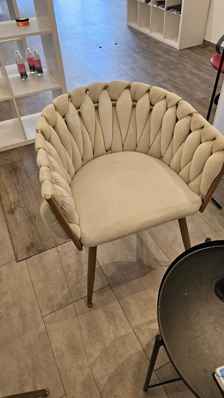 Sedie: 6 coole Sessel beige Polsterung Stoff, Gestell Metall – Usato da Walzenhausen venduto da EMI1964 1