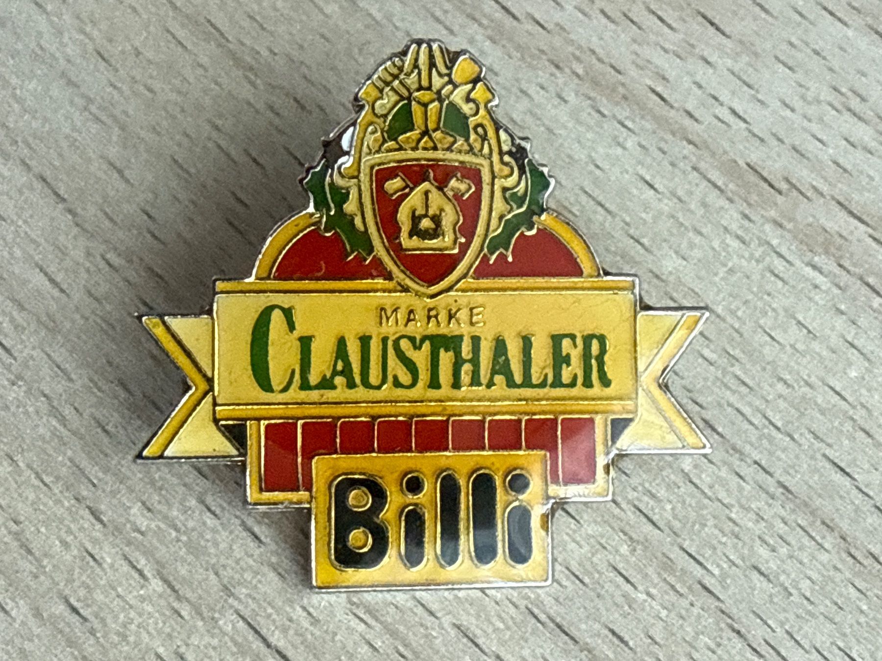 Plaquettes & Badges: Pin Billi Clausthaler Bier – D'occasion à Glattbrugg par Schweigmatt
