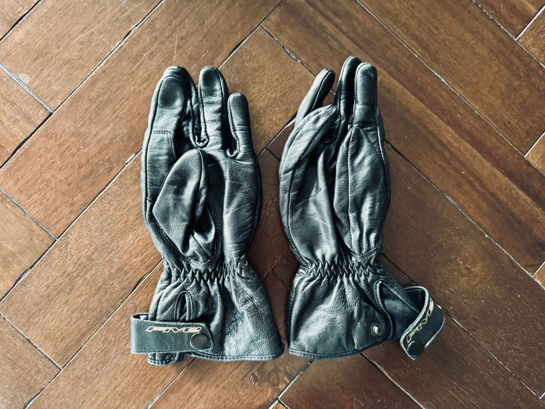 Sonstige Accessoires für Herren: Motorradhandschuhe Sommer Five Grösse M/9 – Gebraucht aus Ibach von Mythenchiller 2