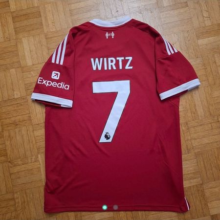 FC Liverpool Heimtrikot 25/26 #7 Wirtz in Grösse L