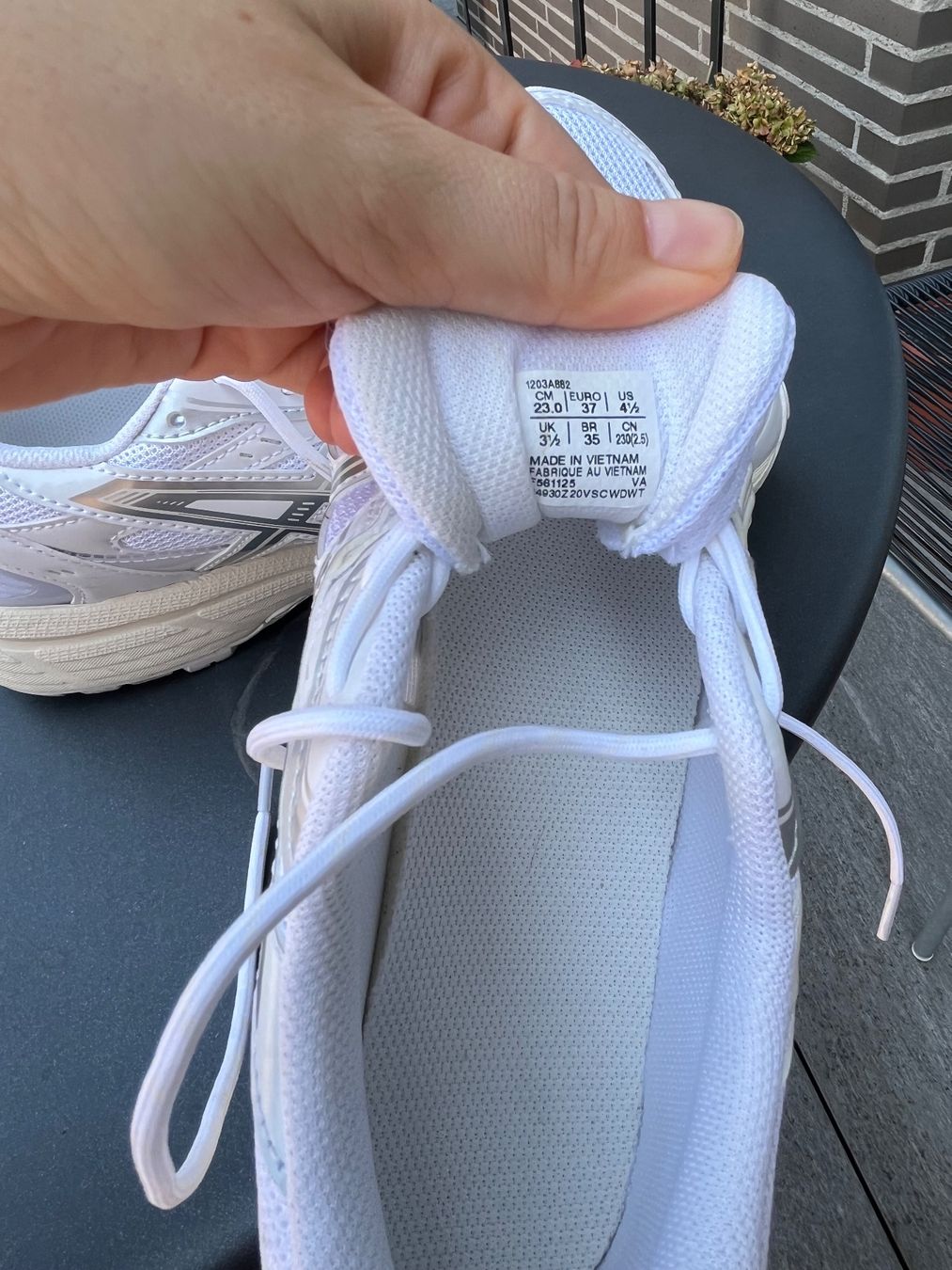 Asics Scarpe da donna: Asics Turnschuhe Damen – Usato da Zürich venduto da Joellita25 3