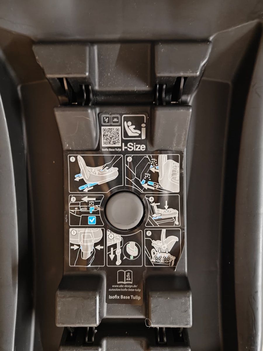 ABC Design Seggiolini per auto: ABC DESIGN Babyschale Tulip i-Size mit Isofixbasis – Usato da Aesch BL venduto da Molny 6