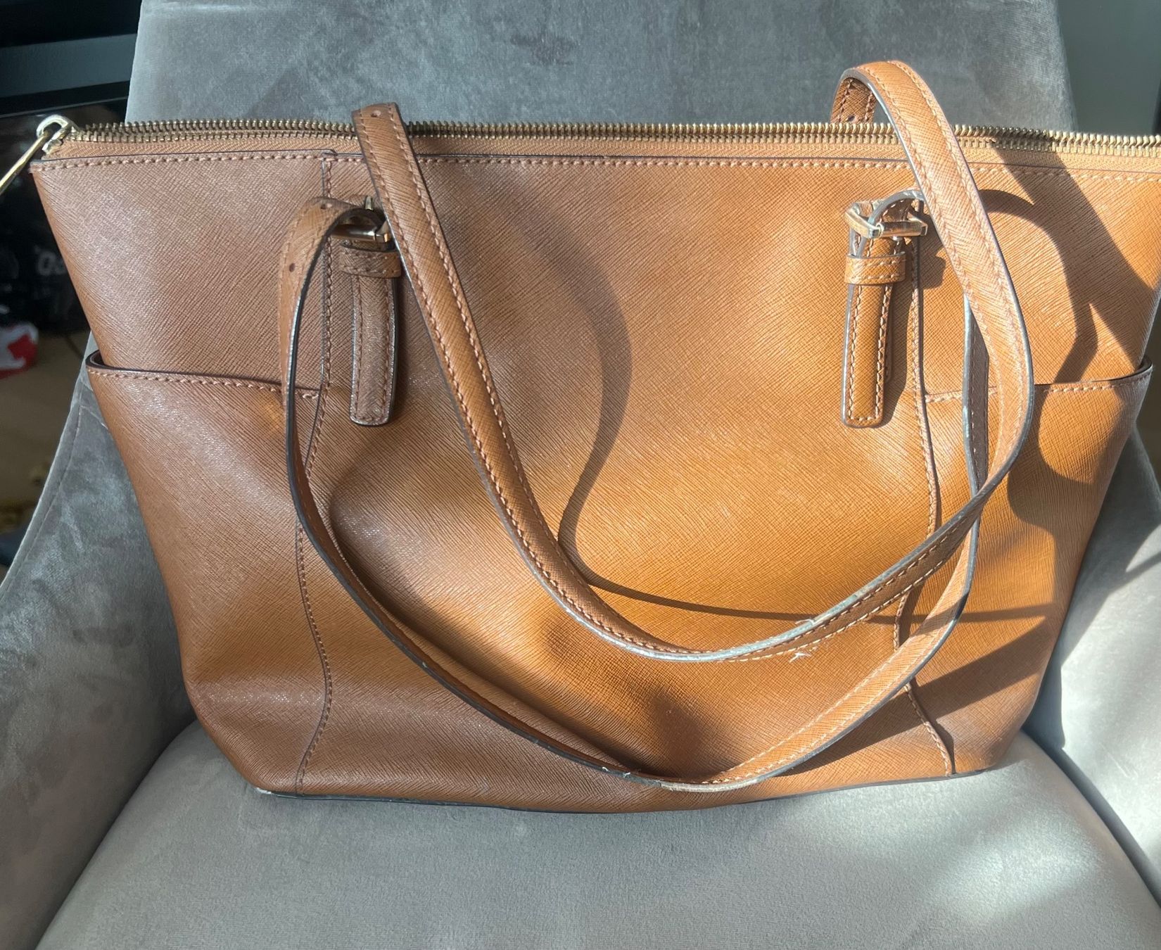 Michael Kors Sacs femmes: Michael Kors Handtasche braun Leder – D'occasion à Zofingen par Florianij 1