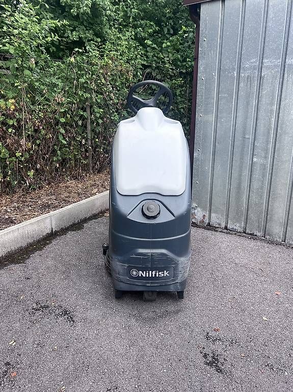 Nilfisk Tutte le macchine: Nilfisk sc1500 ecoflex ( taski wetrok cleanfix numatic) – Usato da Birr venduto da Numer-01 4