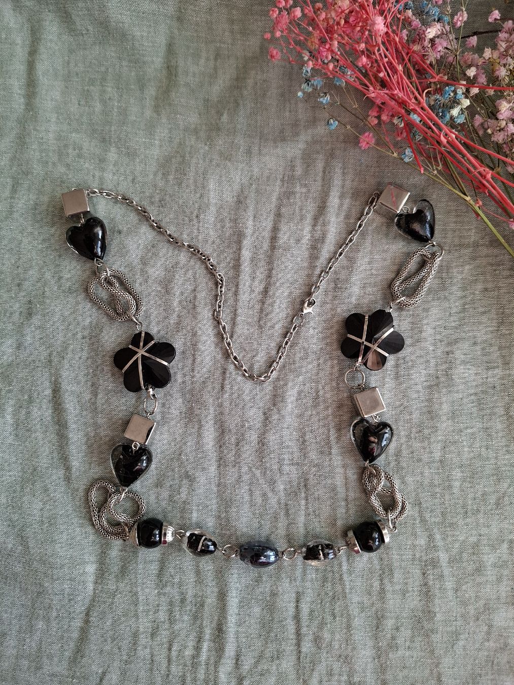 Catenine: Collier Design Noir & Métal Argenté – Nuovo (secondo la descrizione) da Lutry venduto da Sim_Sta 4