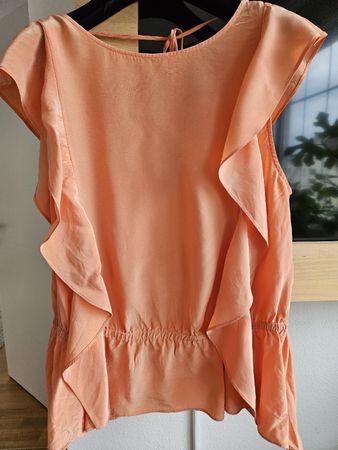 Alice und Olivia Bluse in wunderschöner Farbe