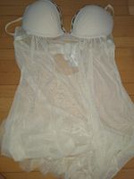Elegantes Negligé in Weiss, Grösse 75B- Für sinnliche Nächte
