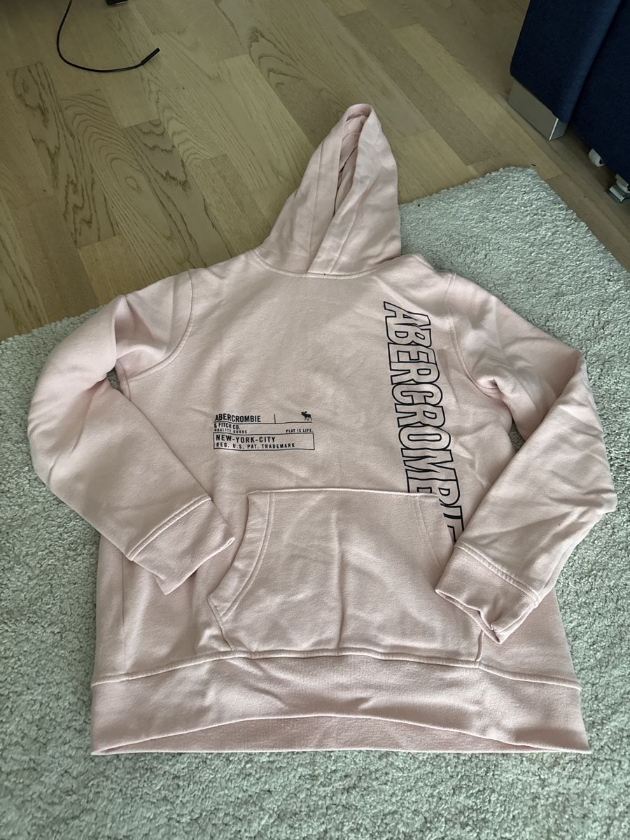 Abercrombie Pullover & Sweatshirts: Pullover Abercrombie Grösse 176 – Gebraucht aus Otelfingen von Tommy112