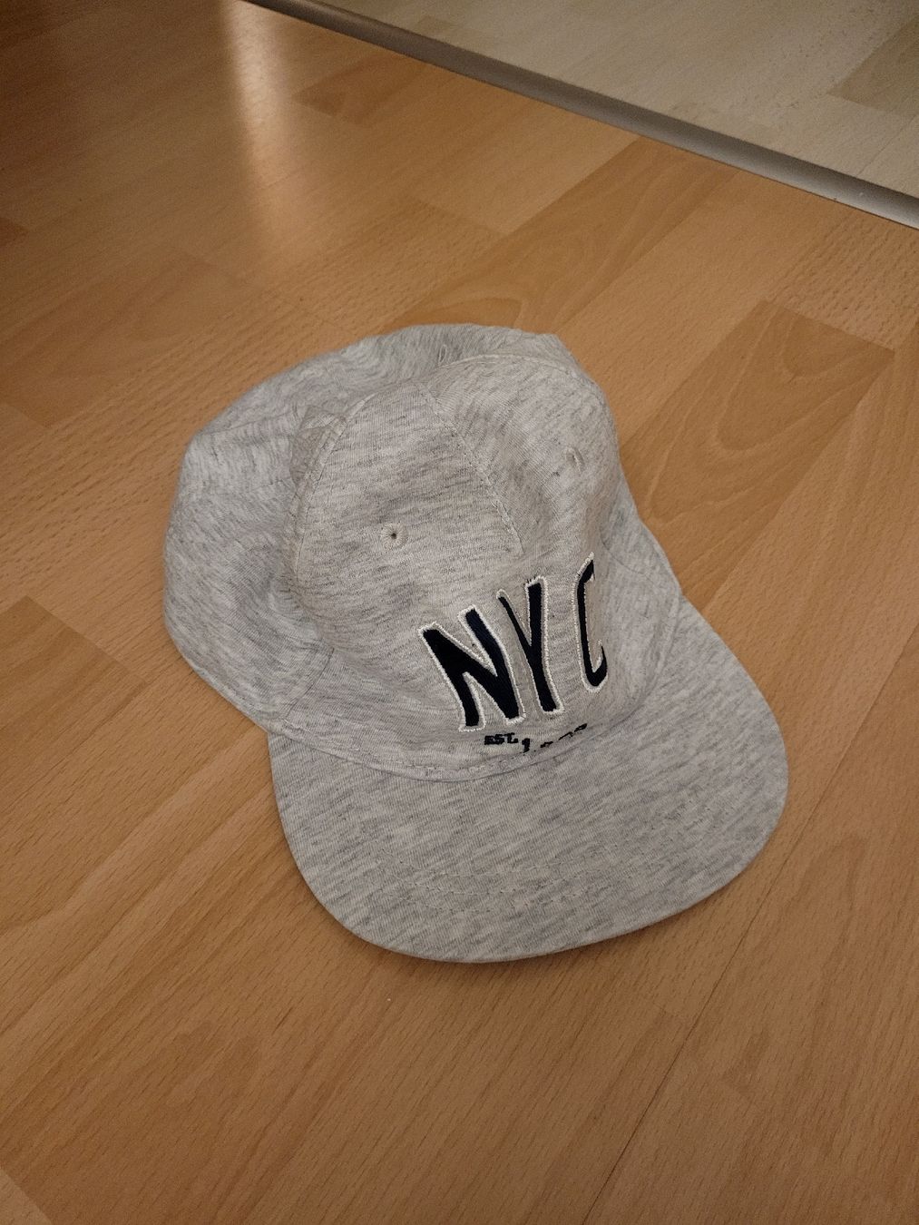 Autres vêtements garçon: Mütze Cap gr. 98 – D'occasion à Inwil par Flower2325