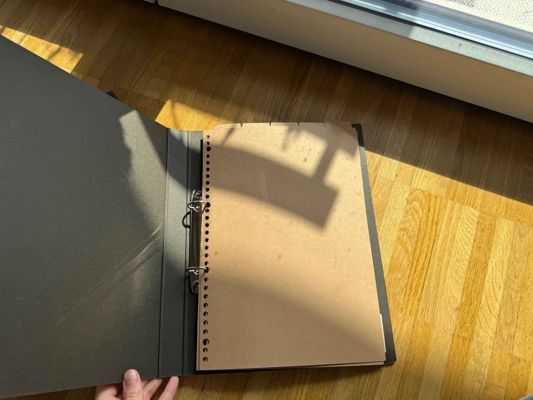 Raccoglitori: MUJI Ring Binders - A4 - Dark grey – Usato da Fribourg venduto da mariedw 3