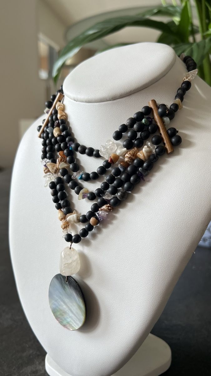 Ketten: Collier ras de cou par créateur – Gebraucht aus Nyon von stylevintage79 3