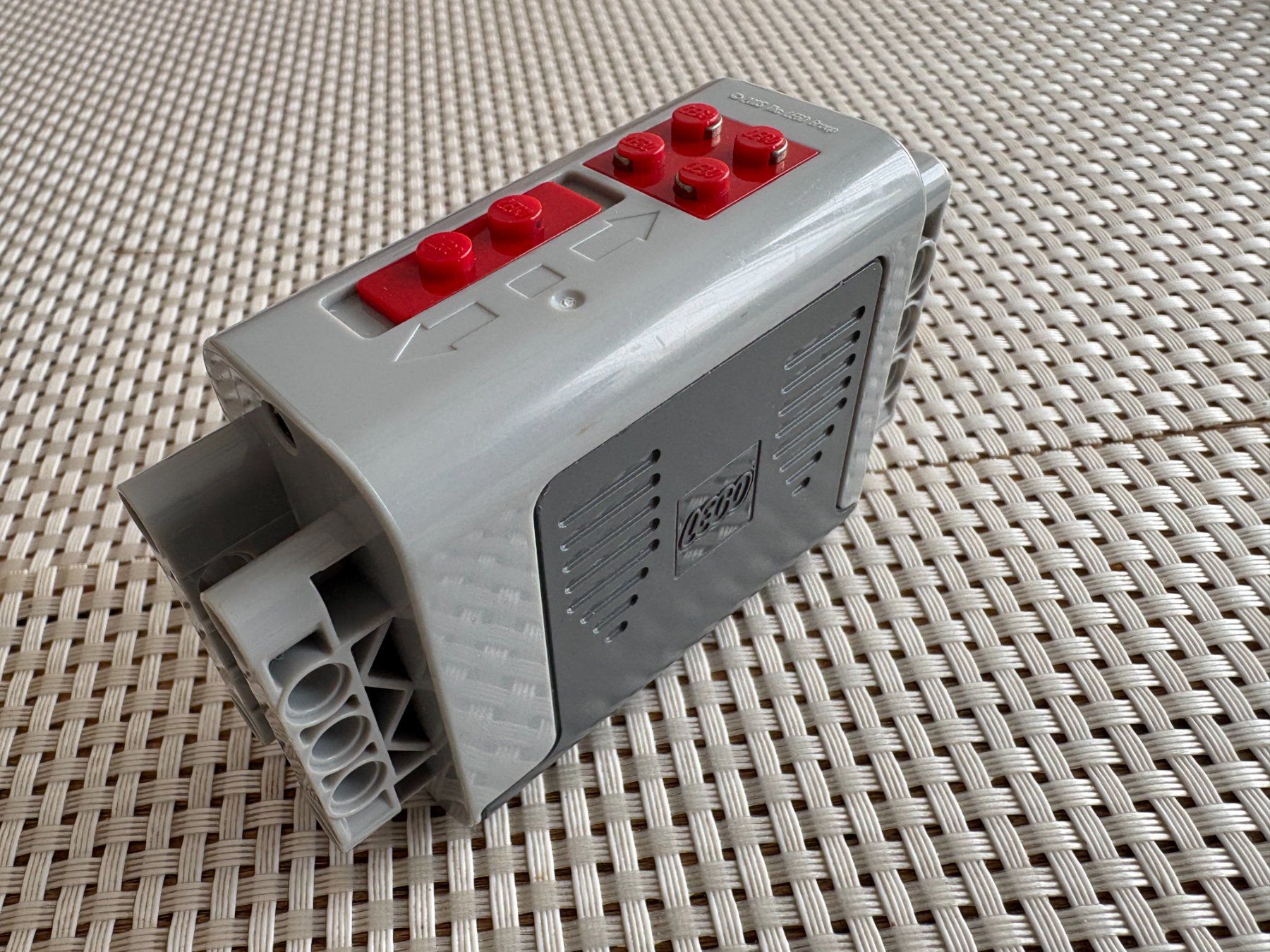 Lego Kit di costruzioni: Lego Technik 9V Batteriebox 54950 – Usato da Buochs venduto da Techtelmechtel 1
