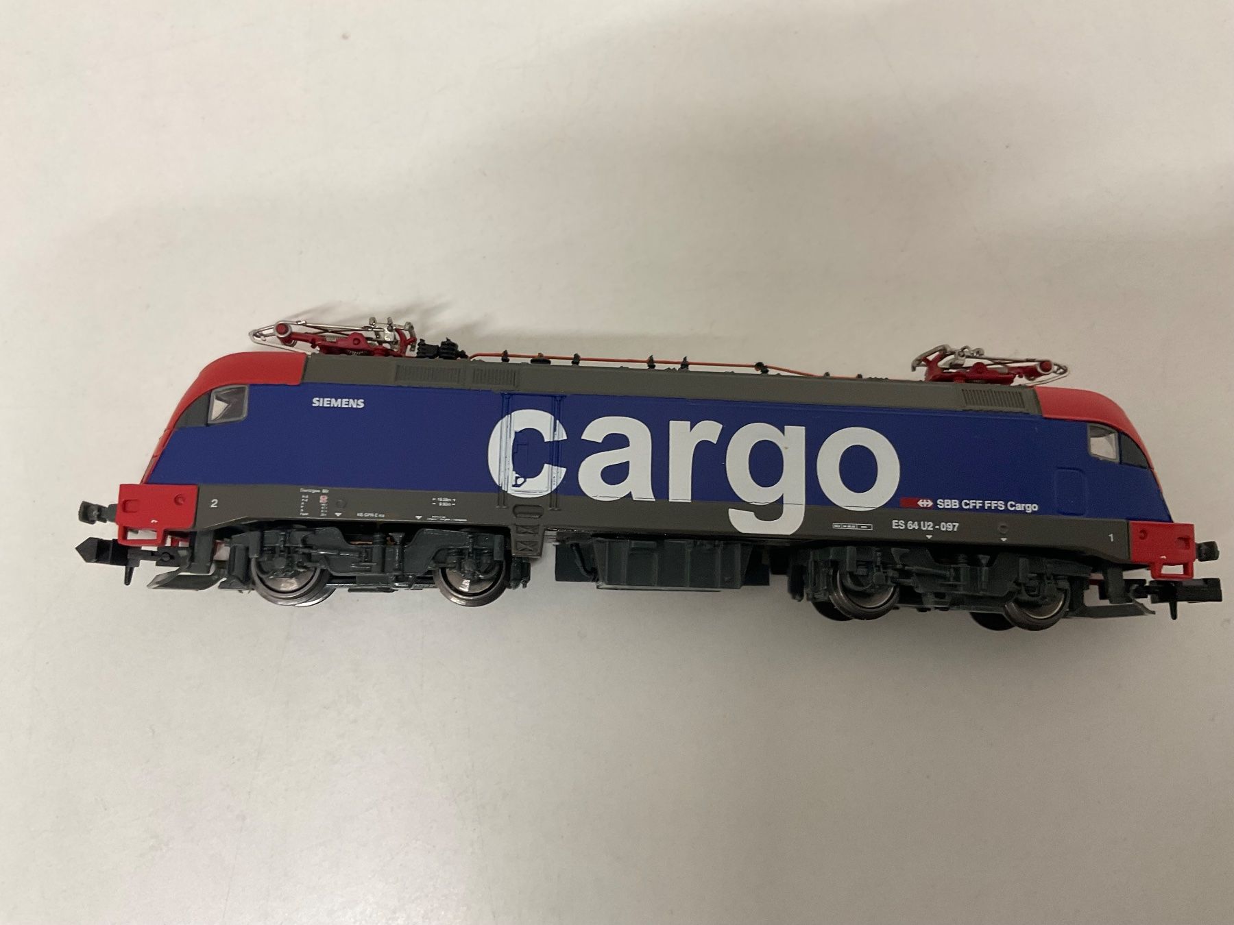 Hobbytrain Modellini di ferrovie: Hobbytrain Taurus Cargo/SBB, ohne Verpackung Bespielt – Usato da Chur venduto da Chur75 6