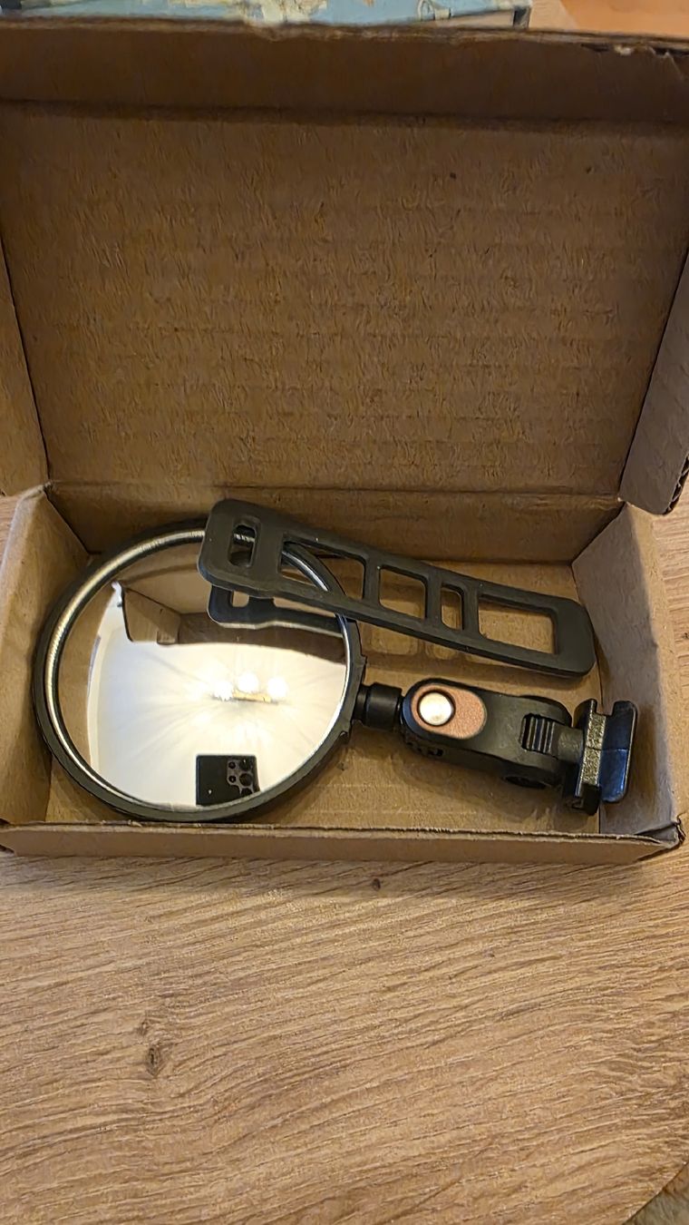 Tutti pezzi di ricambio per scooter: Bike and E-scooter Mirror – Nuovo (secondo la descrizione) da Zürich venduto da Asimpleguy
