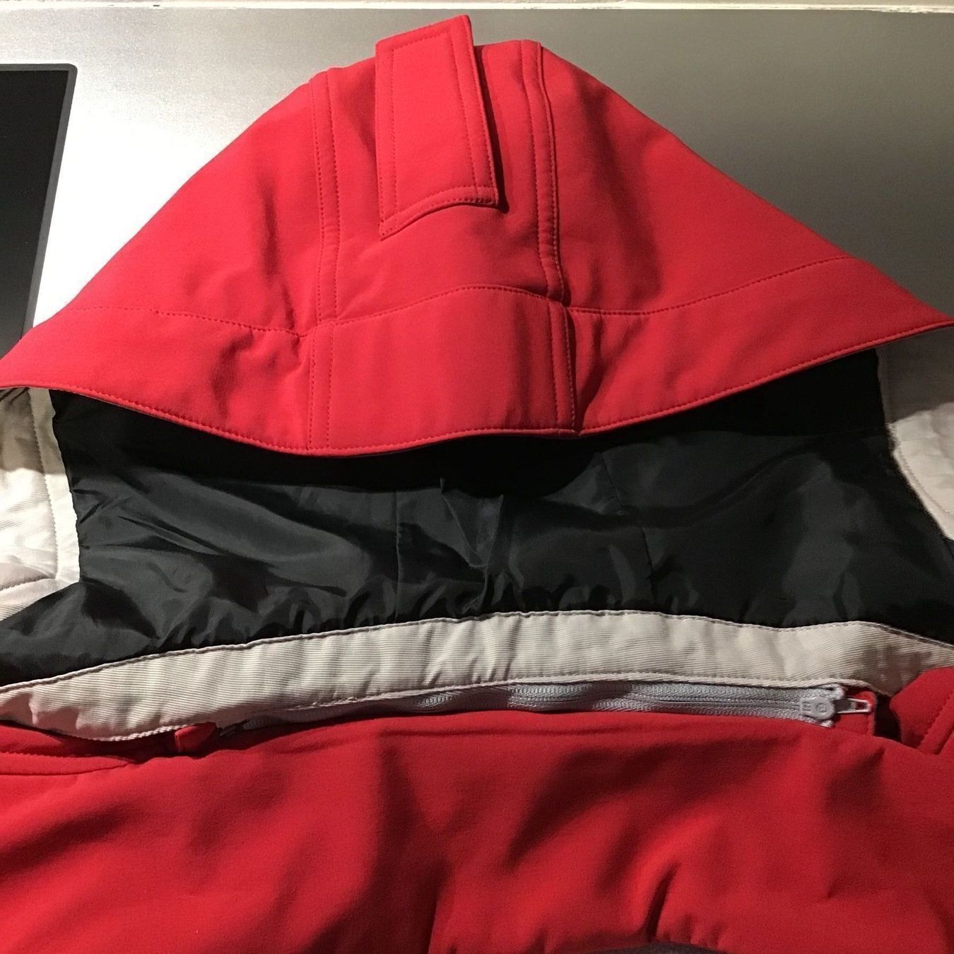Giacche: Softshell Jacke mit Kapuze Damen Gr. 38 – Usato da Frenkendorf venduto da silasho 7