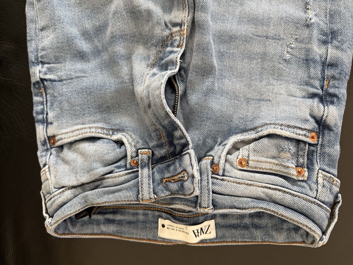 Zara Jeans: Zara hellblaue Hosen, Grösse 38 – Usato da Winterthur venduto da yar_dpp8 2